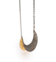 Πτυχές σε δύο χρώματα