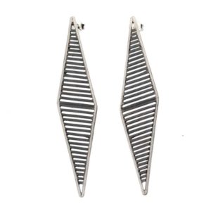 Ανάμεσα στις γραμμές