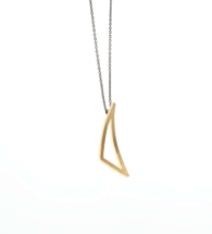 Ένα λοξό τρίγωνο